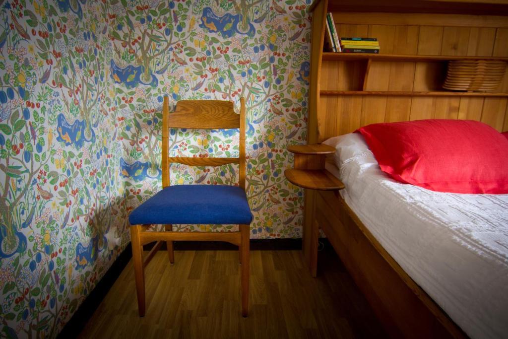 Hostel Vallasens Vardshus Stf *